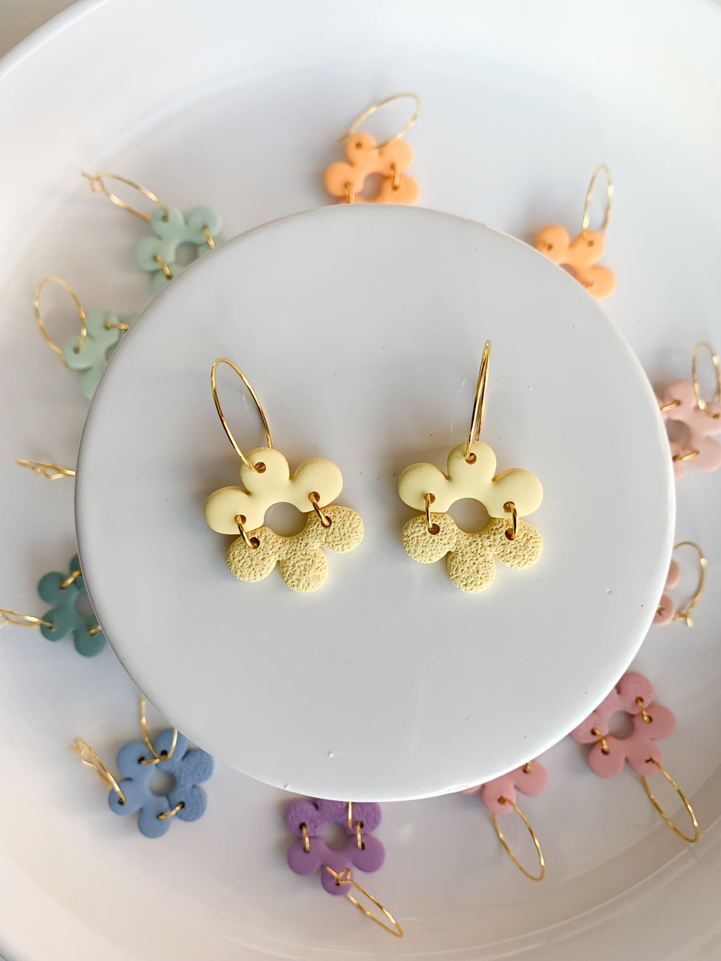 Pastel Daisy Texture Hoop Dangles