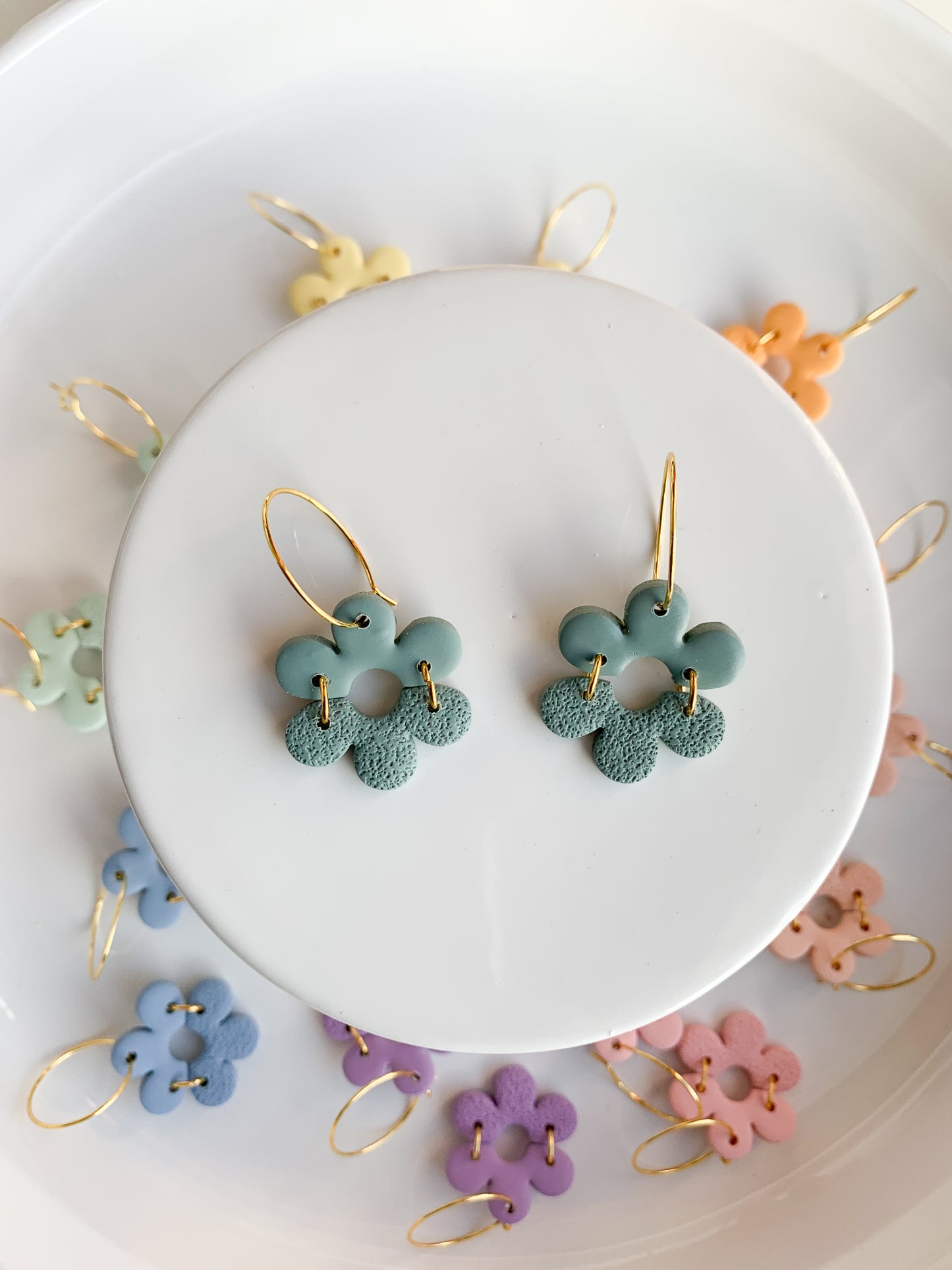 Pastel Daisy Texture Hoop Dangles