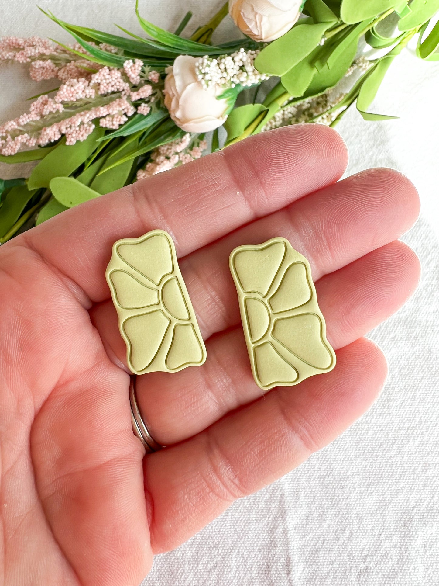 Matisse Flower Retro Colored Polymer Clay Studs