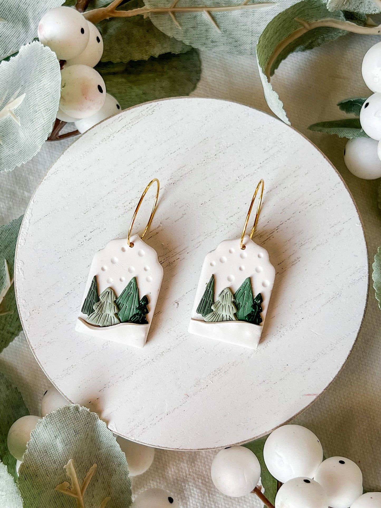 Wintery Christmas Tree Scene Dangles